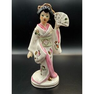 Geisha Green Eyes Porcelain Figurine w/Fan, Gold Gilt
